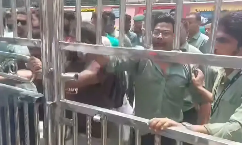 “রাজশাহী নার্সিং কলেজে সংঘর্ষ