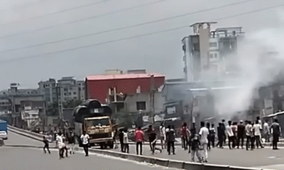 টঙ্গীতে ঝুট ব্যবসা নিয়ে সংঘর্ষ, মহাসড়ক রণক্ষেত্র