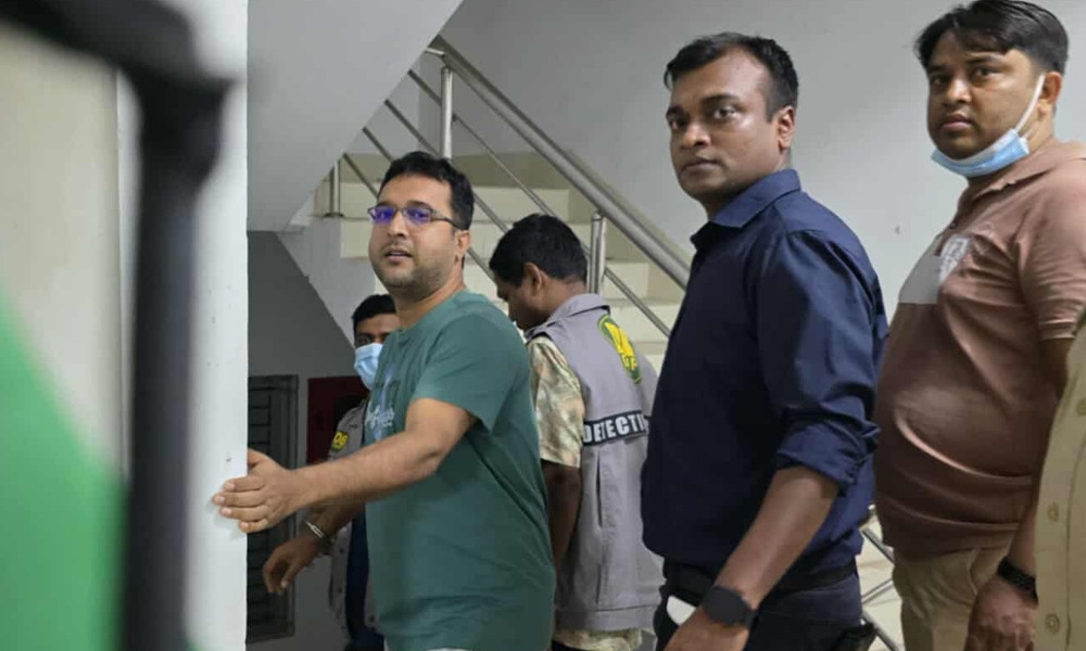 যাত্রাবাড়ী হত্যা মামলায় সাবেক মেয়র পারভেজ রহমান গ্রেপ্তার