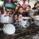 গাজায় তিনজনের একজন না খেয়ে দিন কাটাচ্ছেন