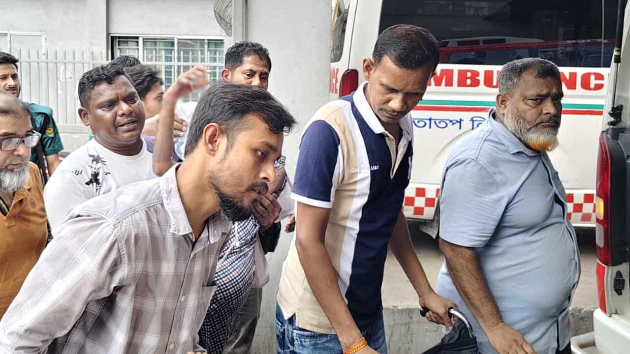 জাতীয় বার্ন ও ঢামেক বার্নে দগ্ধ ৩৬ জনের পরিচয় শনাক্ত