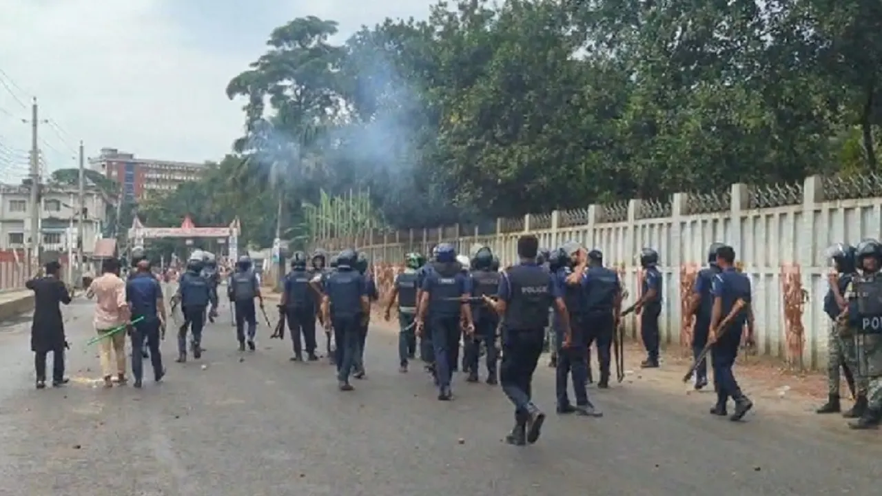 গোপালগঞ্জে কারফিউ জারি