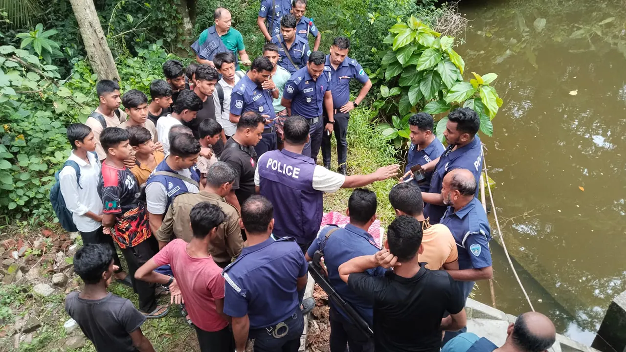 চট্টগ্রামে অস্ত্র ব্যবসায়ী আটক