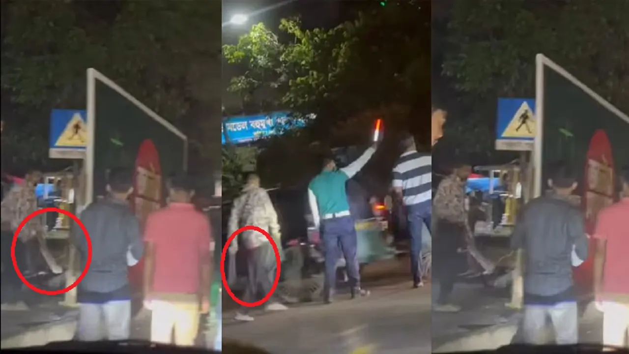 পুলিশের সামনে চাপাতি হাতে ছিনতাই!