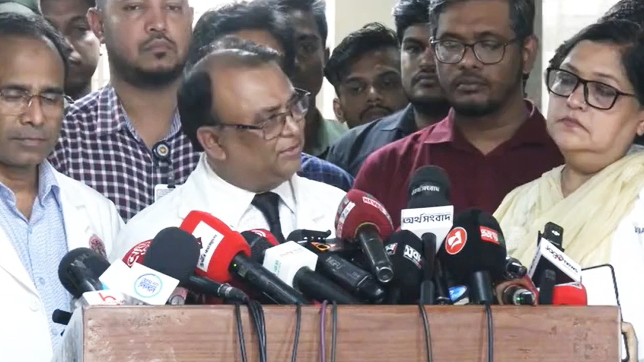 বার্ন ইনস্টিটিউটে চিকিৎসাধীন ৮ জনের অবস্থা আশঙ্কাজনক : পরিচালক