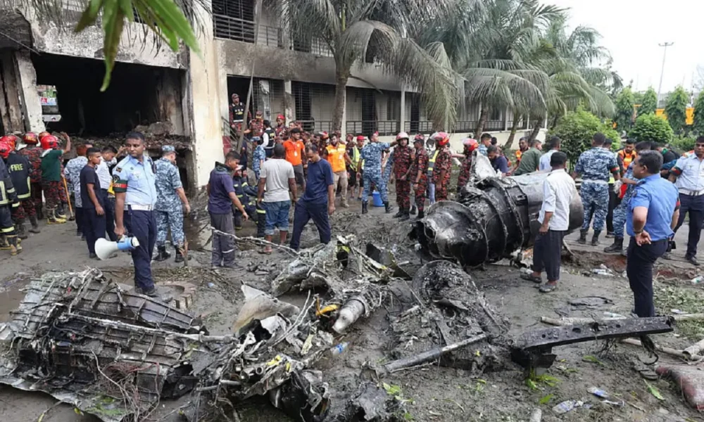 যুদ্ধবিমান বিধ্বস্তে নিহত ২২ : মাইলস্টোন কর্তৃপক্ষ
