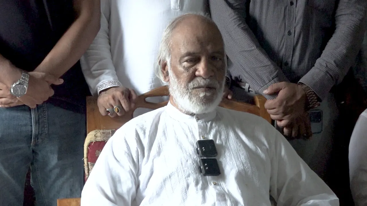 এনজিওর মতো সরকার চালালে সমস্যা হবে: মঈন খান