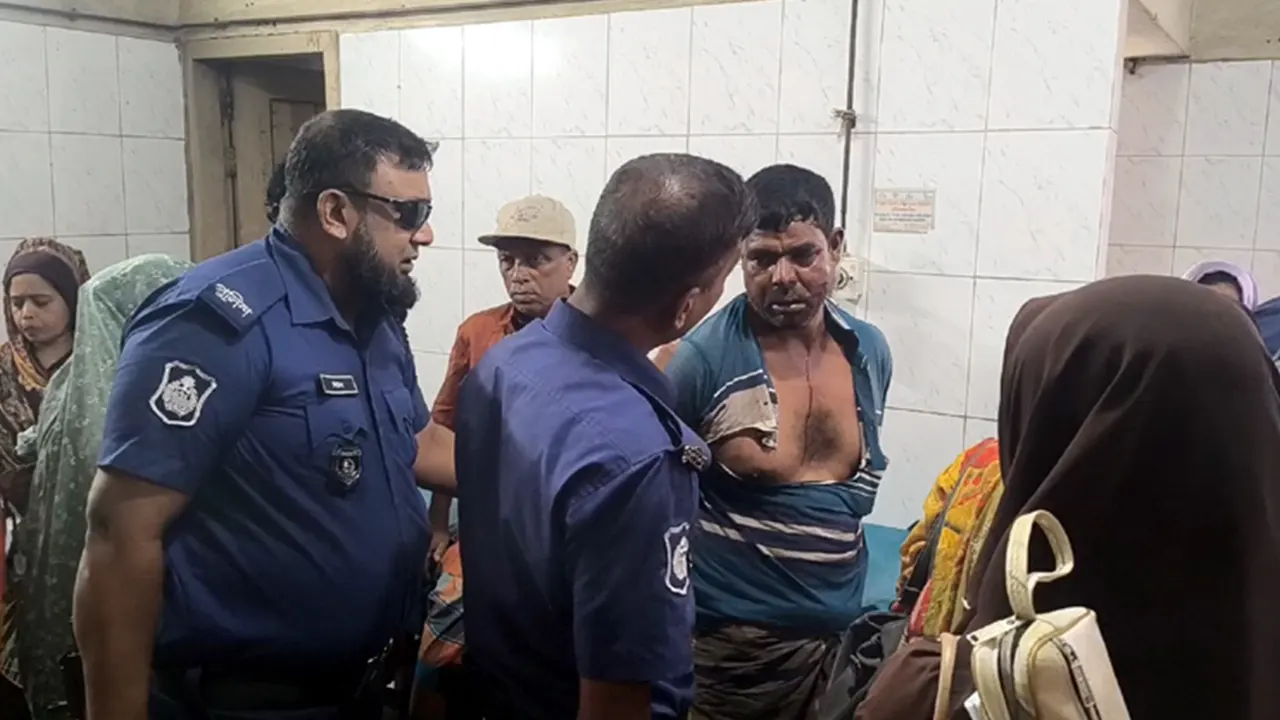 স্কুলছাত্রীকে কুপ্রস্তাব, ভ্যানচালককে গণধোলাই