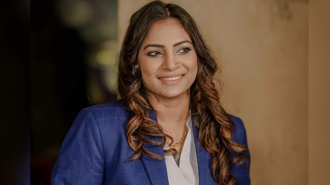 এনসিপি ছাড়লেন নিলা ইসরাফিল