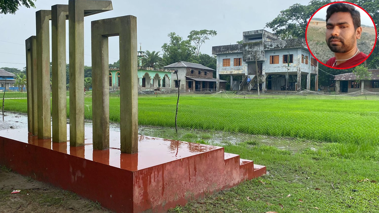 মাদ্রাসা মাঠে ইউপি সদস্যের বীজতলা