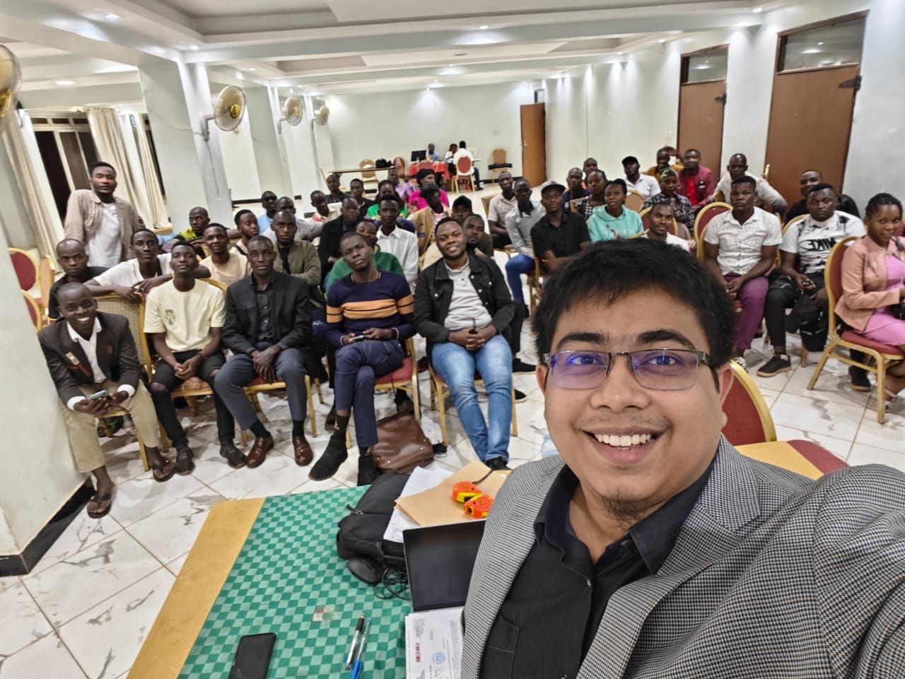 তরুণ উদ্যোক্তা আদিব রশীদের সাফল্য ও অনুপ্রেরণার গল্প