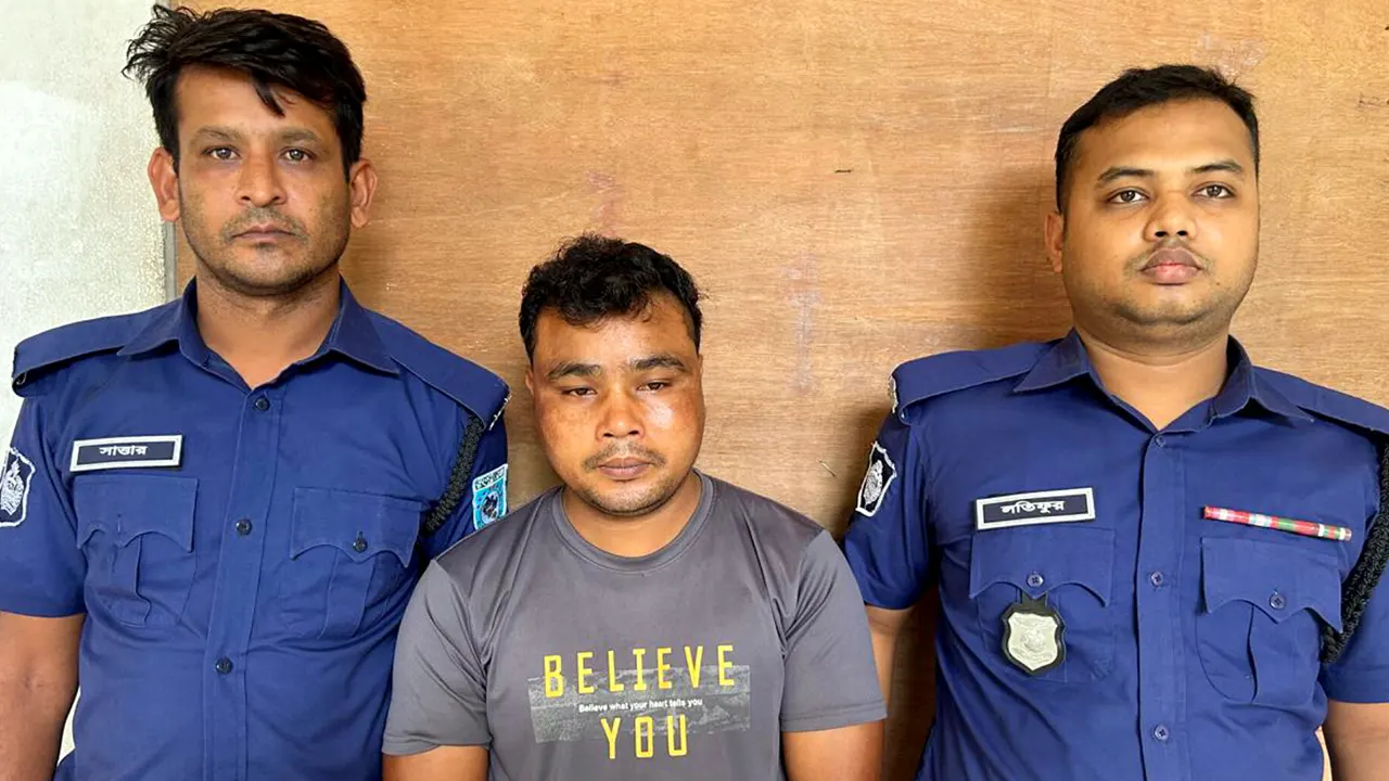 বিয়ের জন্য চাপ, প্রেমিকাকে শ্বাসরোধে হত্যা