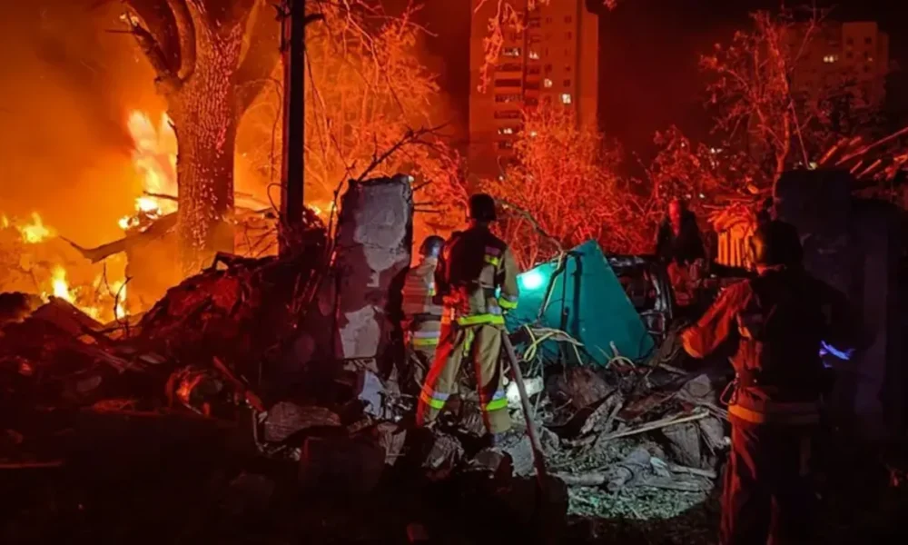 রাশিয়ার তেল ডিপোতে ভয়াবহ আগুন, ইউক্রেনের ড্রোন হামলার অভিযোগ