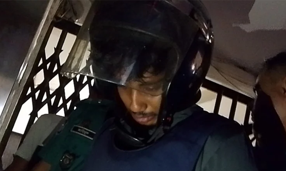 চাঁদার টাকায় মোটরসাইকেল, আদালতে অপুর স্বীকারোক্তি