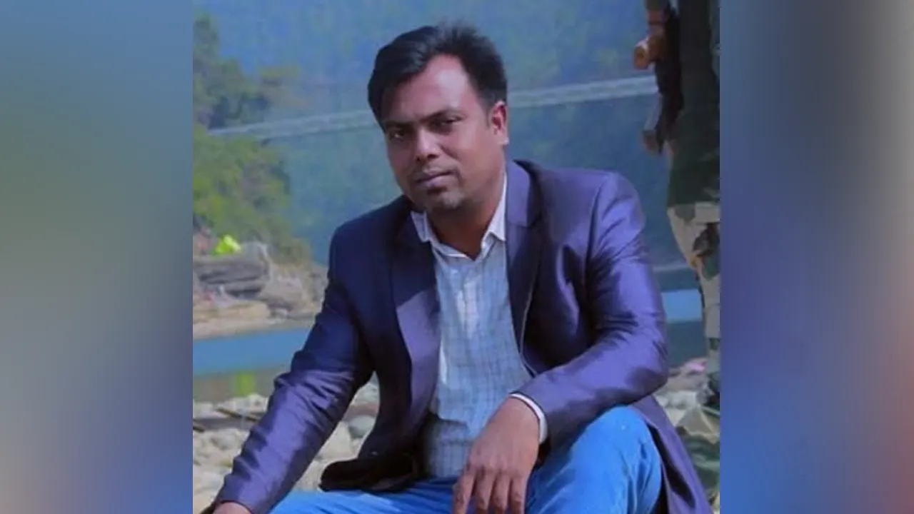 চাঁদাবাজি নিয়ে লাইভের পর সাংবাদিক খুন