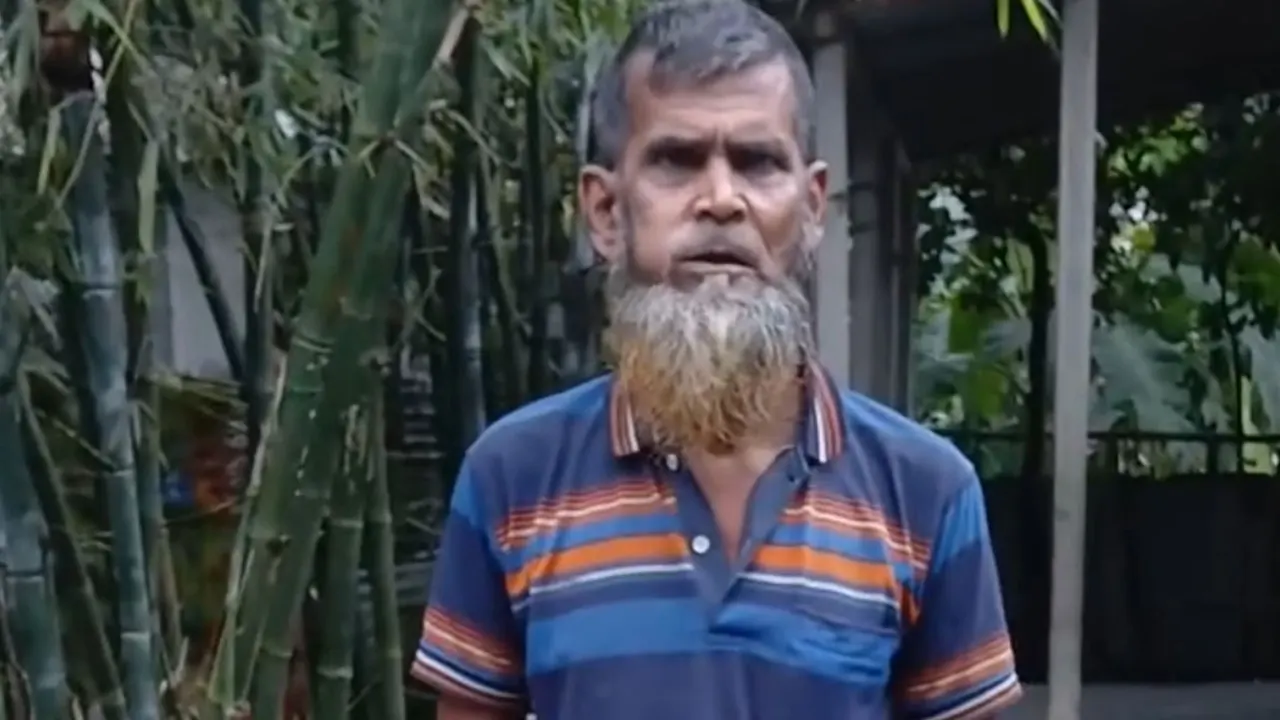 অসুস্থ স্ত্রীকে জীবন্ত কবর দিতে গিয়ে সমালোচিত স্বামী, ভাইরাল ভিডিও