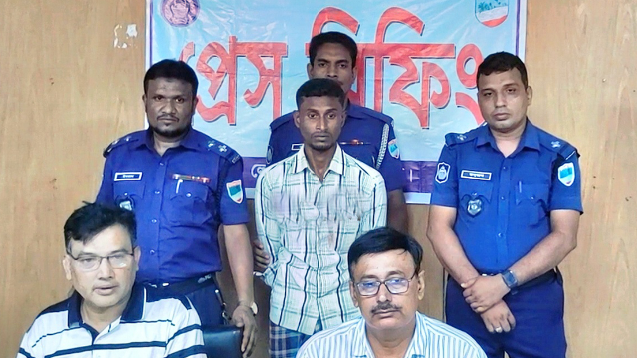 শোয়েবুর হত্যার রহস্য উদ্ঘাটন, গ্রেপ্তার সবুজ শেখ