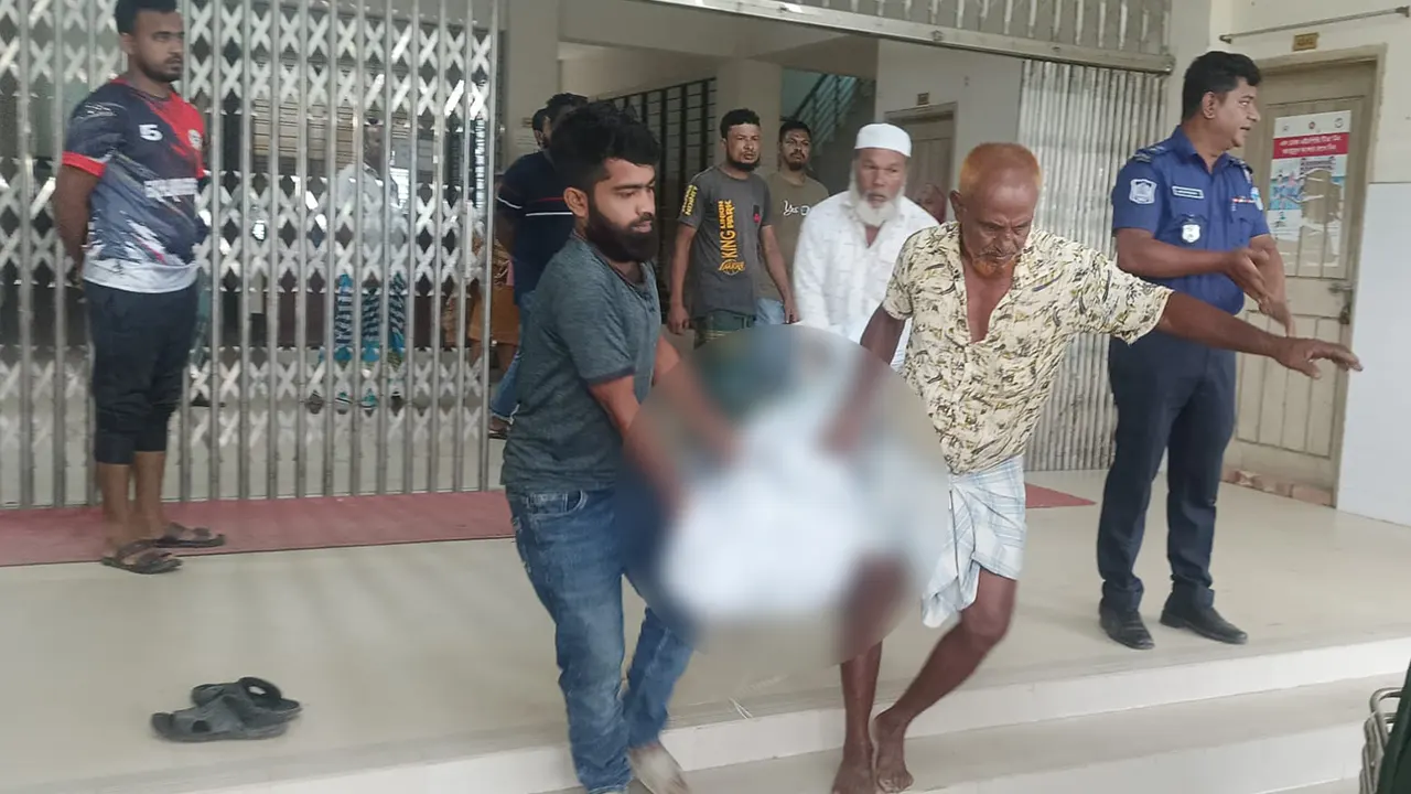 চাঁদপুরে অটোরিকশা চালককে গুলি করে হত্যা