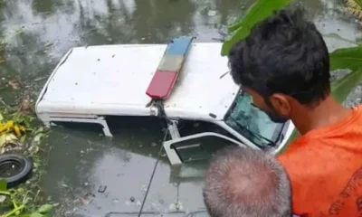 খুলনায় অ্যাম্বুলেন্স দুর্ঘটনায় স্ত্রীর মৃত্যু