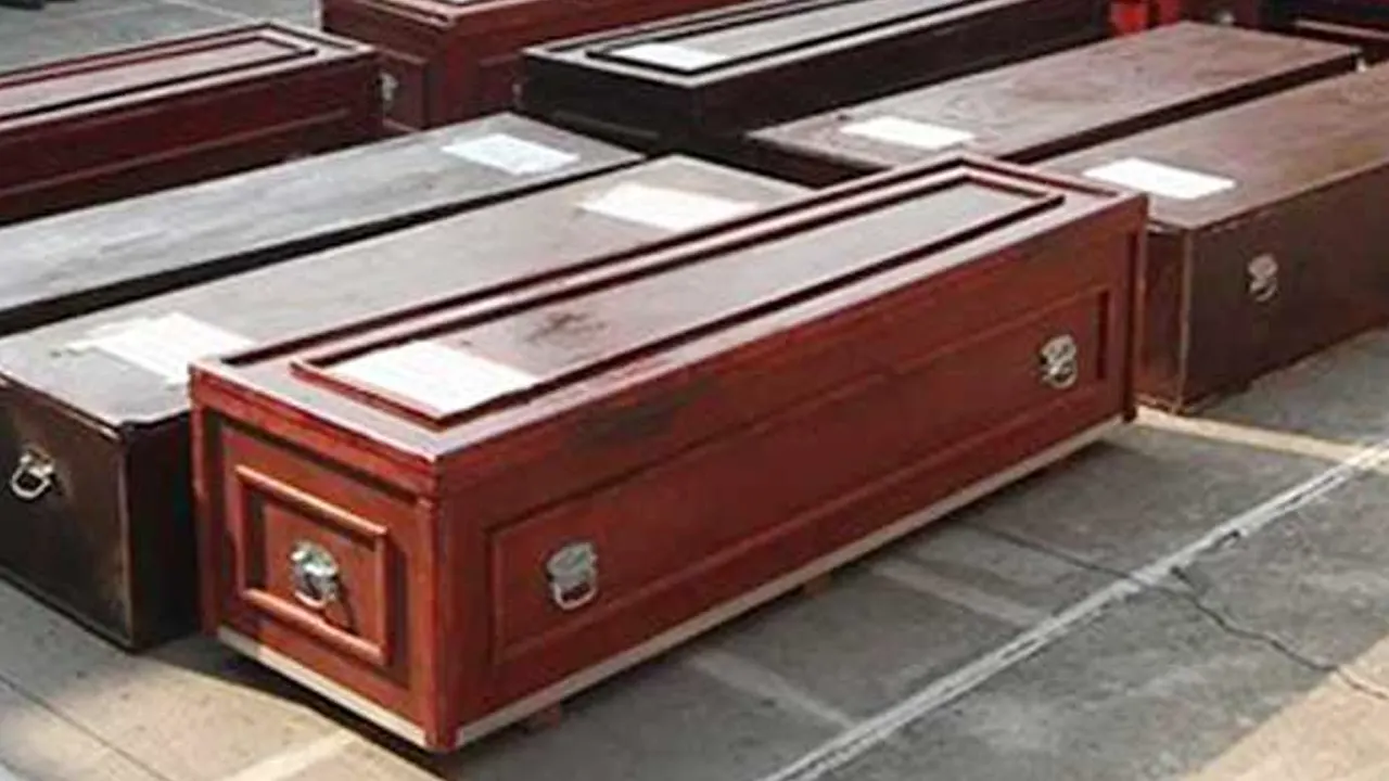 কুয়েতে বিষাক্ত মদে ১০ প্রবাসীর মৃত্যু