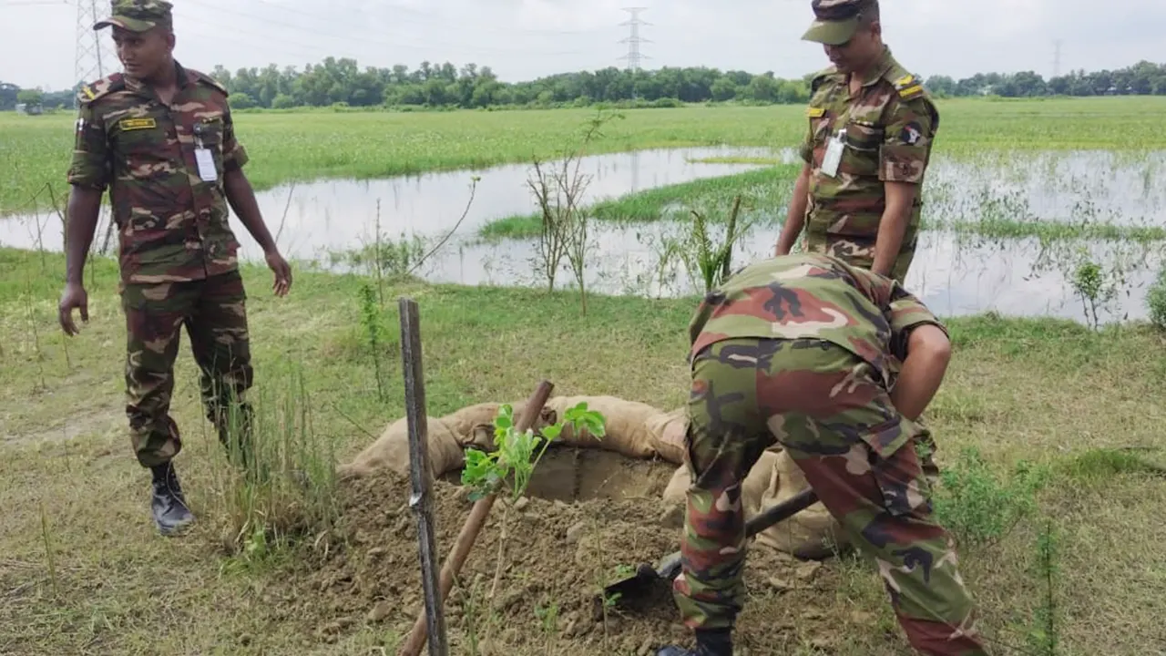 জালে উঠে এলো মর্টার শেল, নিষ্ক্রিয় করল সেনাবাহিনী
