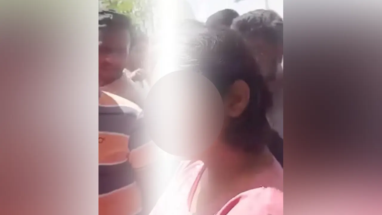 শিক্ষককে ছুরি মারা ছাত্রী এখন শিশু উন্নয়ন কেন্দ্রে